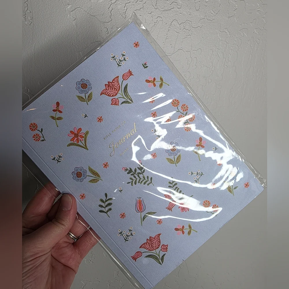 NEW Rifle Paper Co. Floral Printed Soft Paper Journal